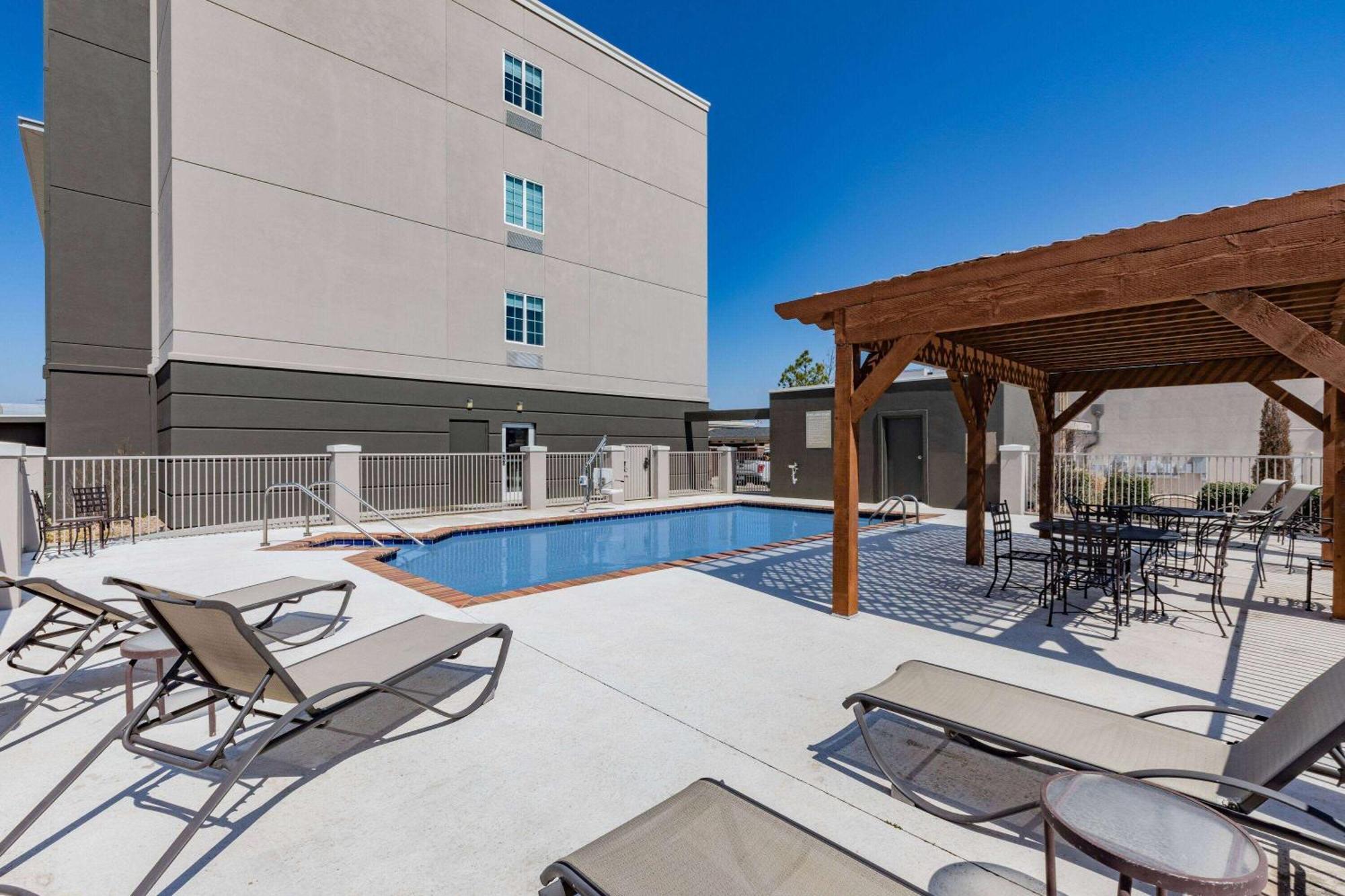 Hawthorn Extended Stay By Wyndham Ardmore Exteriör bild